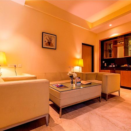 Hotel Ramada Neemrana Exteriér fotografie