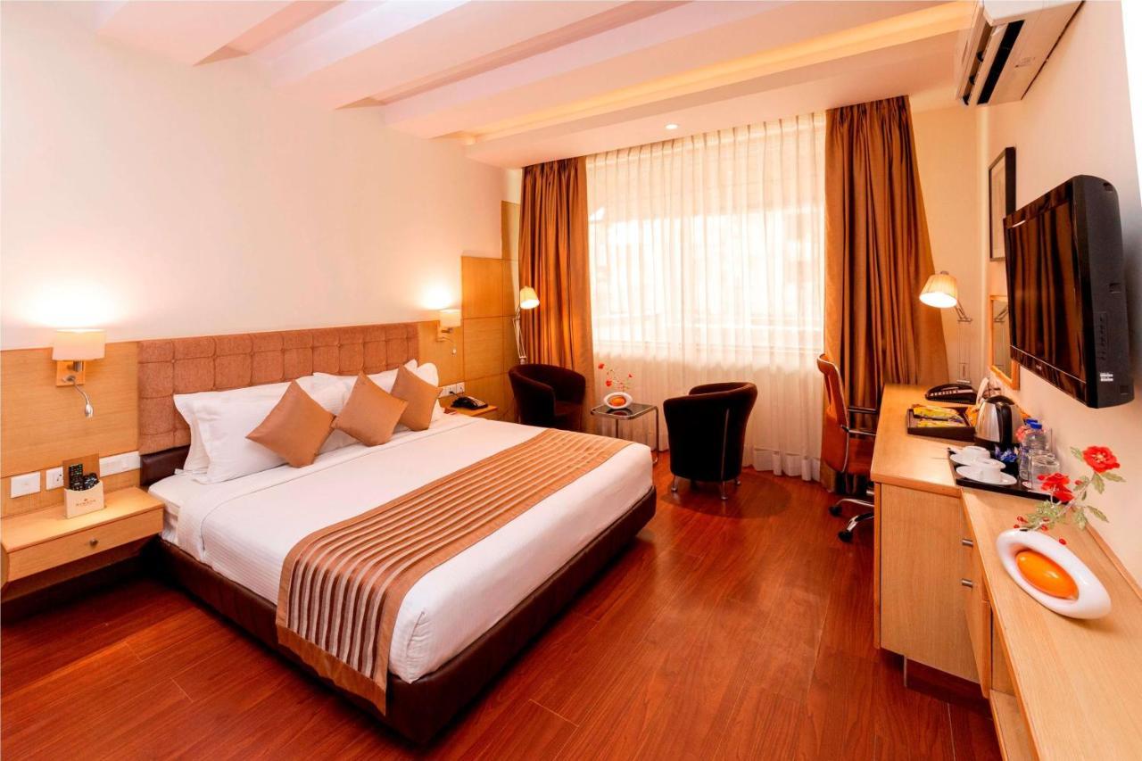 Hotel Ramada Neemrana Exteriér fotografie