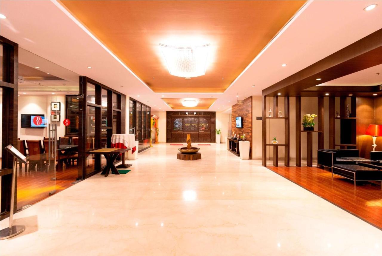Hotel Ramada Neemrana Exteriér fotografie